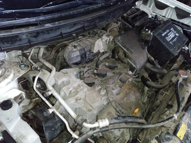 MUñON Nissan XTRAIL 2013  USADO  EN DESARME